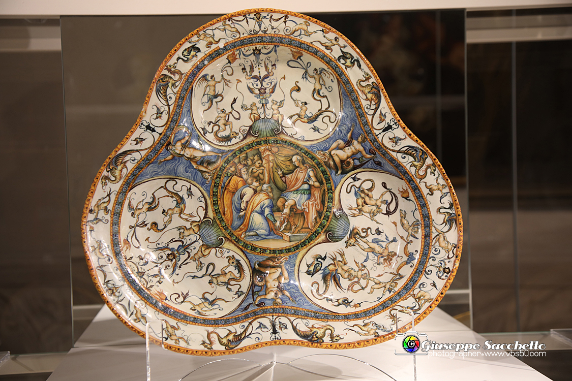 L'Italia del Rinascimento Lo splendore della maiolica_160.jpg